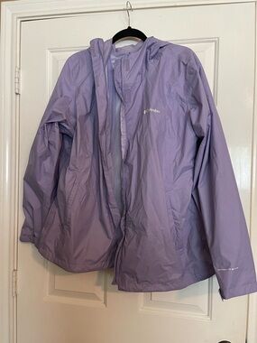 Columbia Light Lavender Hooded Rain Shell